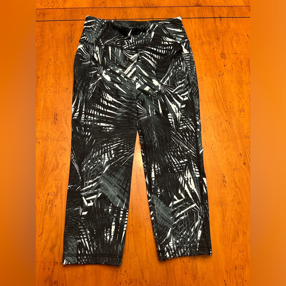 Old Navy Green and White Leggings